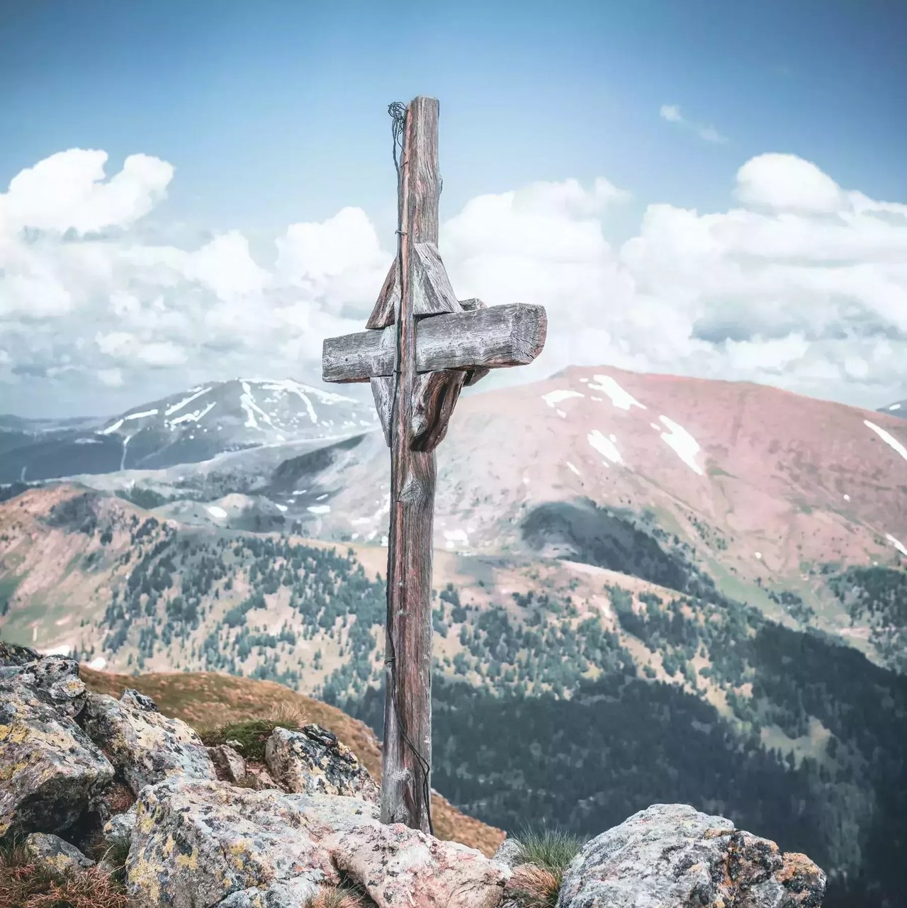 Cross 62f8a7a1014b6fe27a2a3a9101f83ded 2024 01 07 212653 pdnk