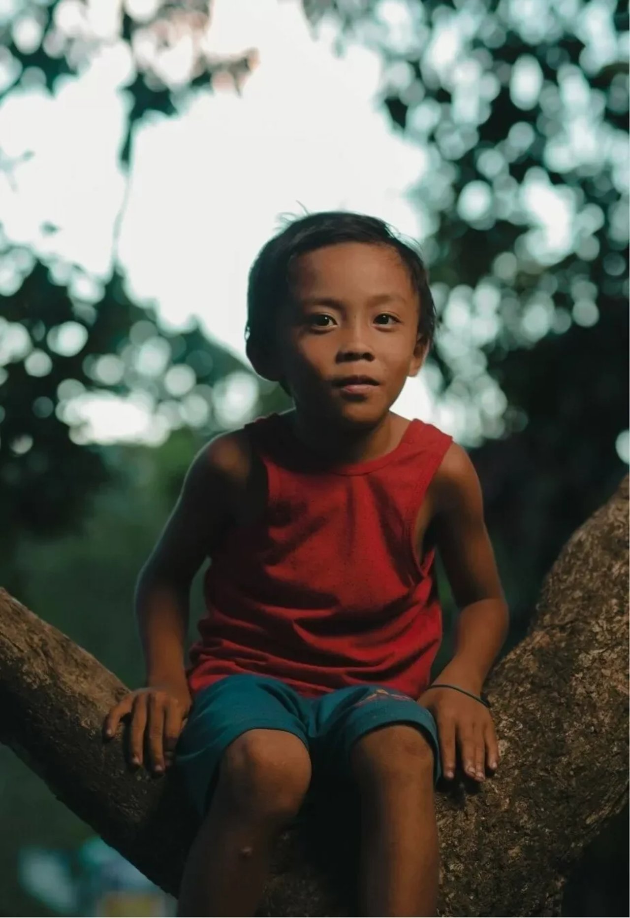 200912 KE Peter Mutungi in Prison2 jpg 200912 NAI Peter Mutungi Approved for Full Use 2x W992 Mcrop Q80 P100 100 0c84561d3b