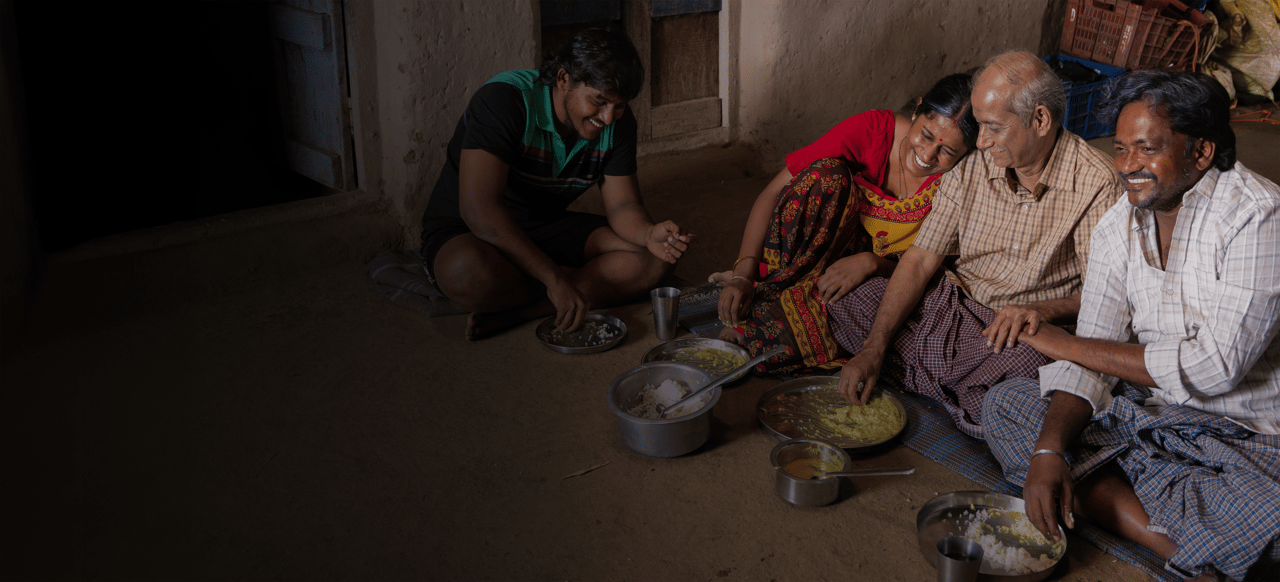 Banner 506443 2025 Year End Campaign Photo 14