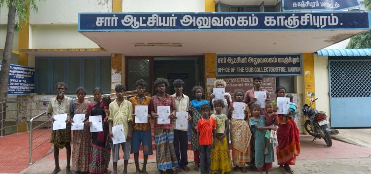 2019 08 Eighteen Survivors with R Cs