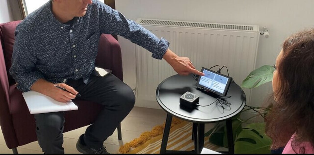 Testing the tech jpg 2022 07 Ukraine Response Bridging Language Barriers with Cutting Edge Tech Approved for Full Use