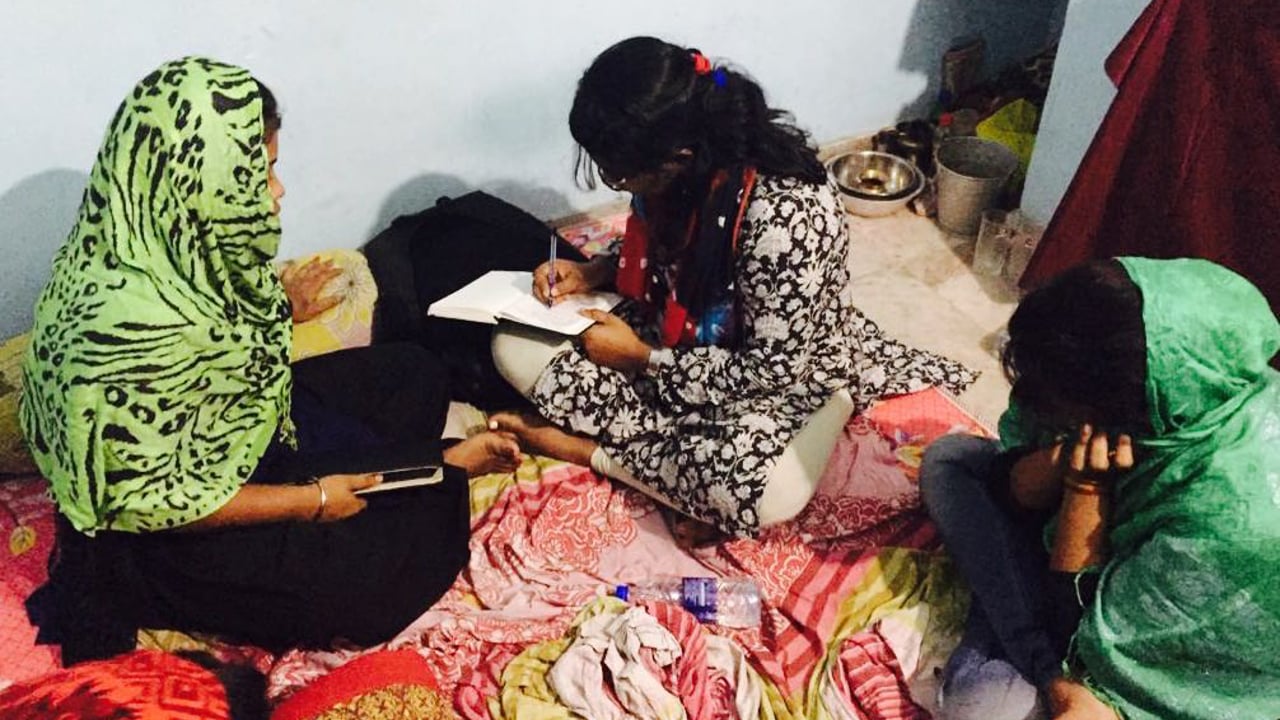 2019 02 Kolkata Rescue IJM caseworker with victims