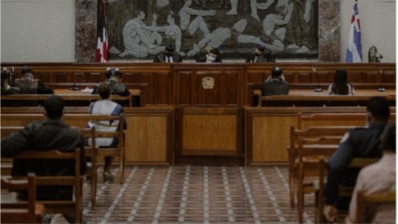 DR Courtroom
