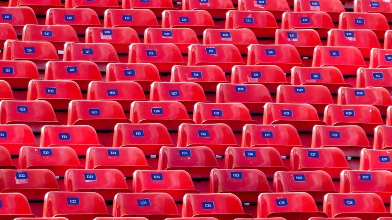 Nick fewings b E Et T Hw OU7k unsplash