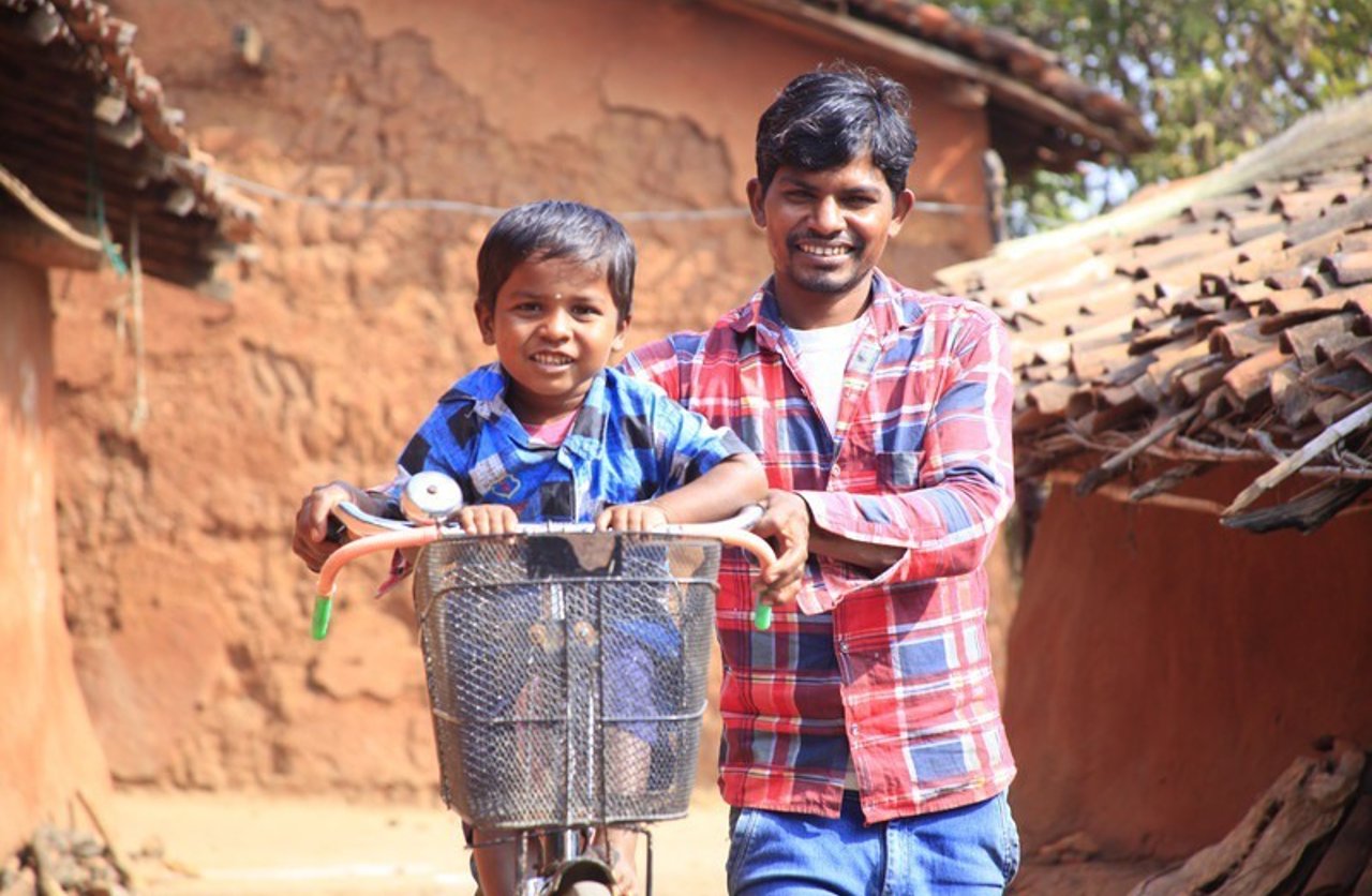 MG 0236 201812 BAN Hemanthi and Damru Approved for Full Use 1