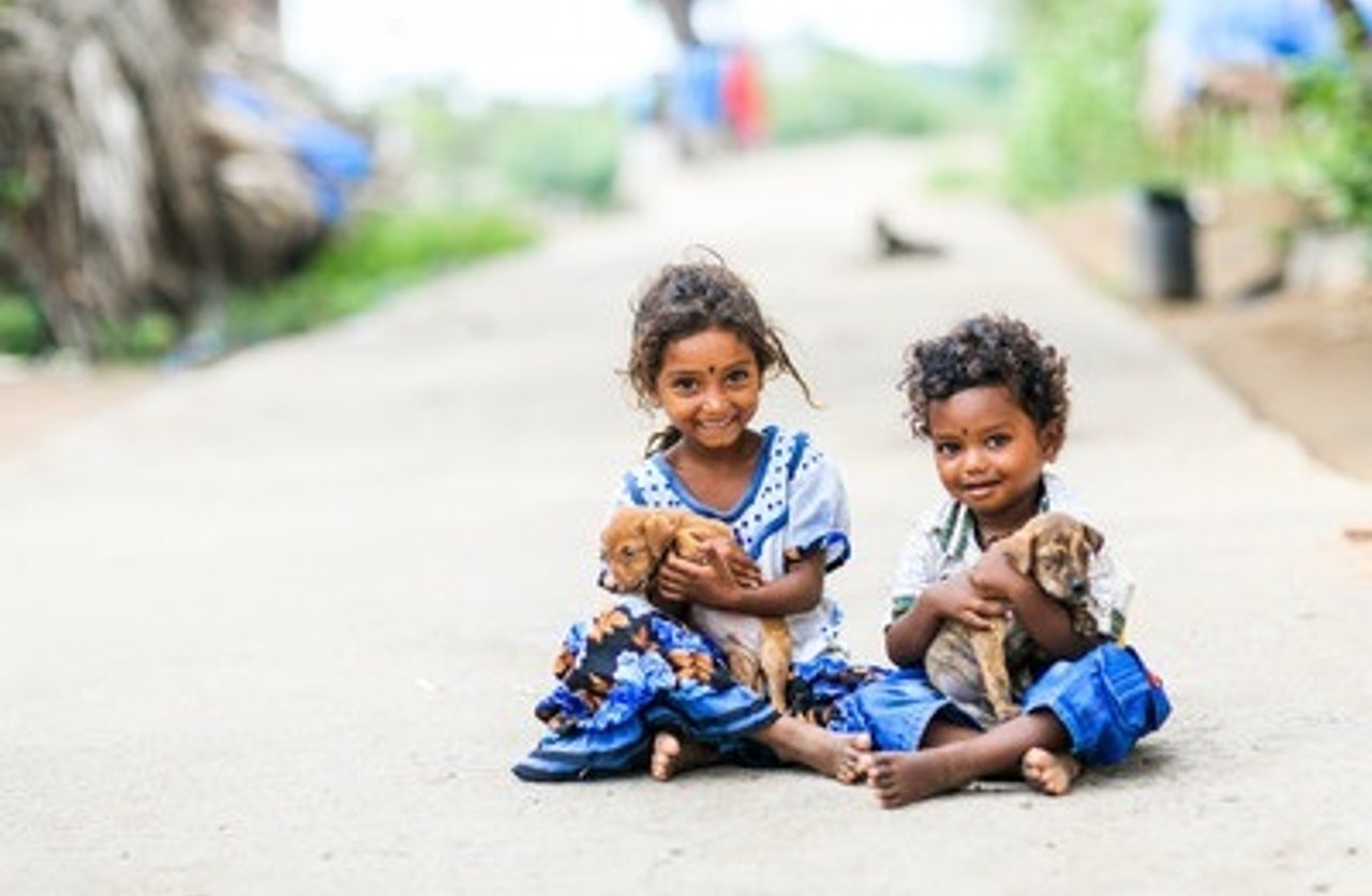 Lavanya and bablu and puppies