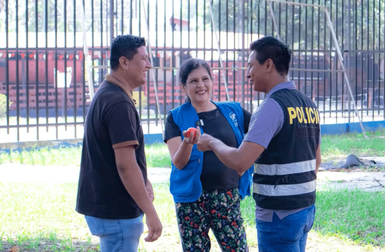 IJM Peru Volunteers Police Officers Training 10