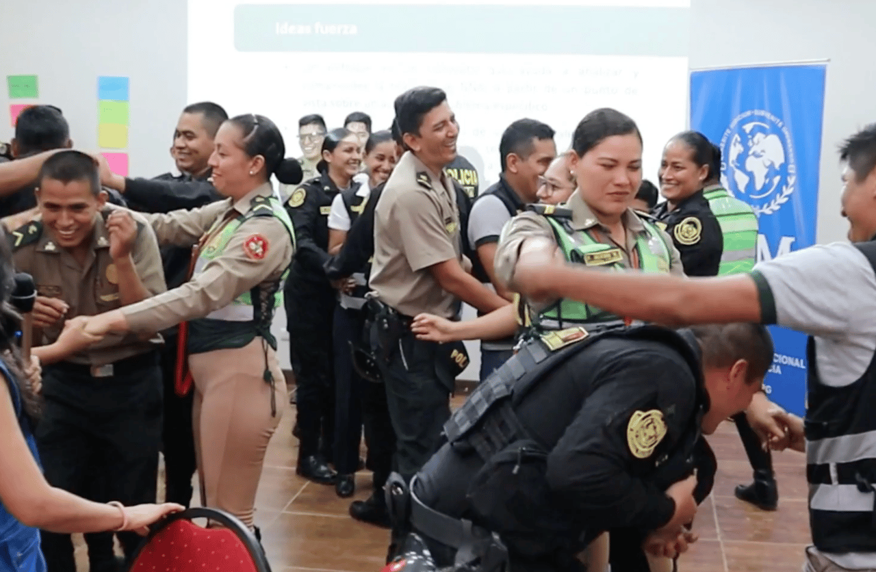 Peruvian Police goes into Childhood Mode 8