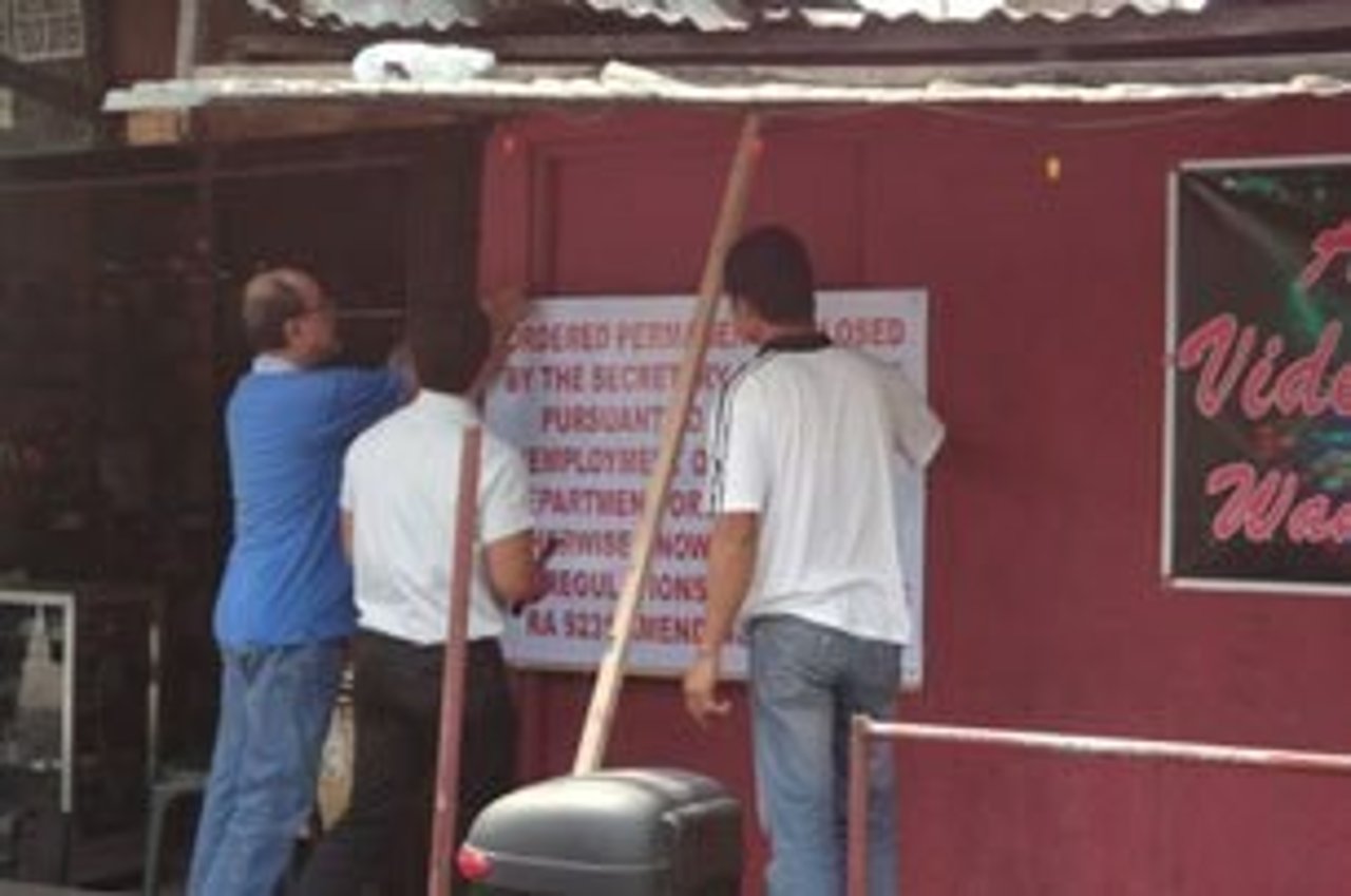 Manila bar closed thumb