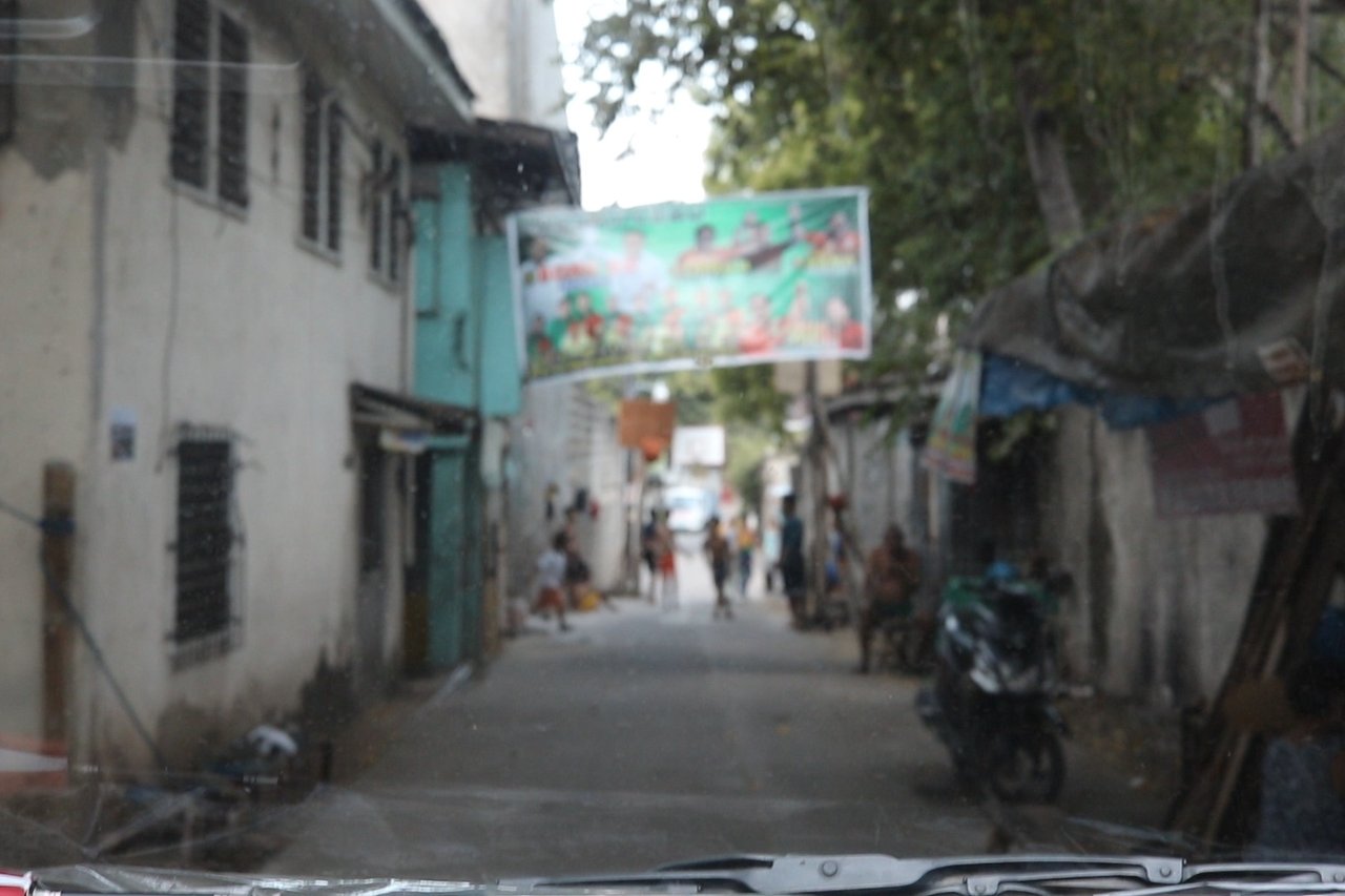 Cebu Trip 2019 Alleyway unfocus