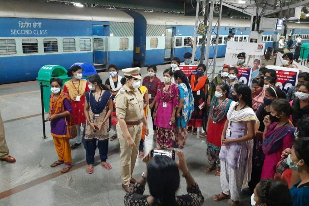2020 06 Garment Factory Rescue Survivors at train station