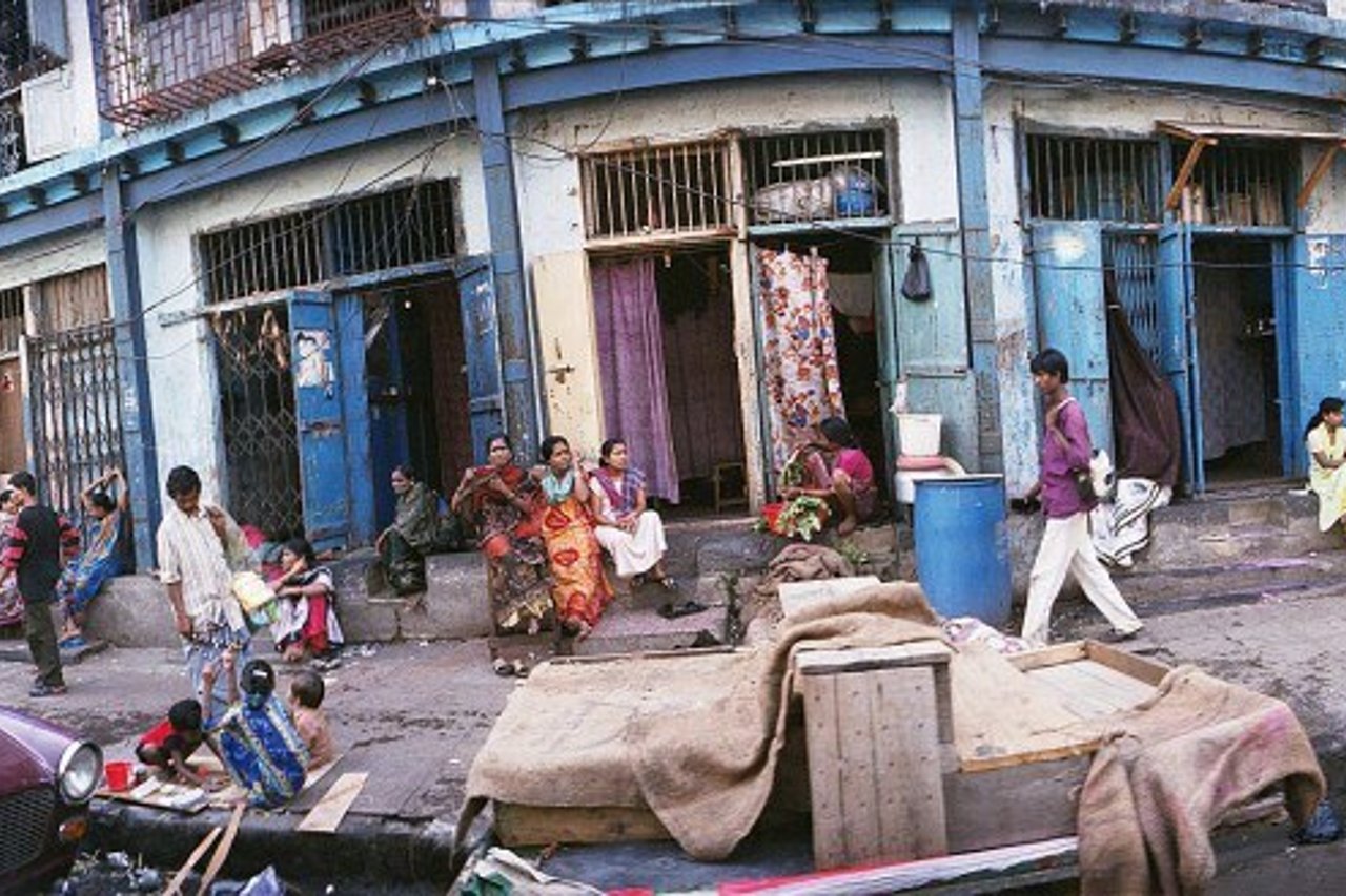 800 uneditedredlightstreet