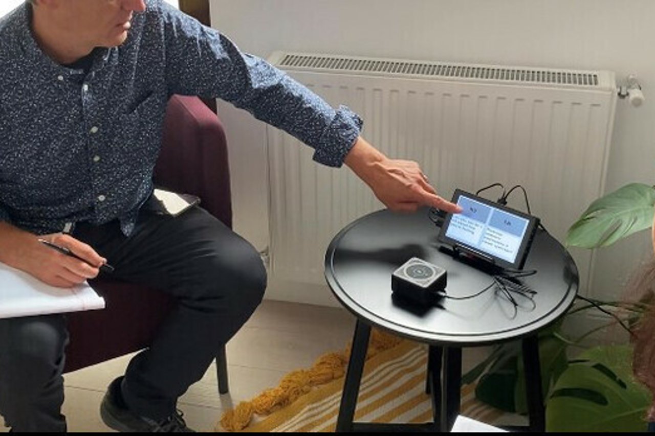 Testing the tech jpg 2022 07 Ukraine Response Bridging Language Barriers with Cutting Edge Tech Approved for Full Use